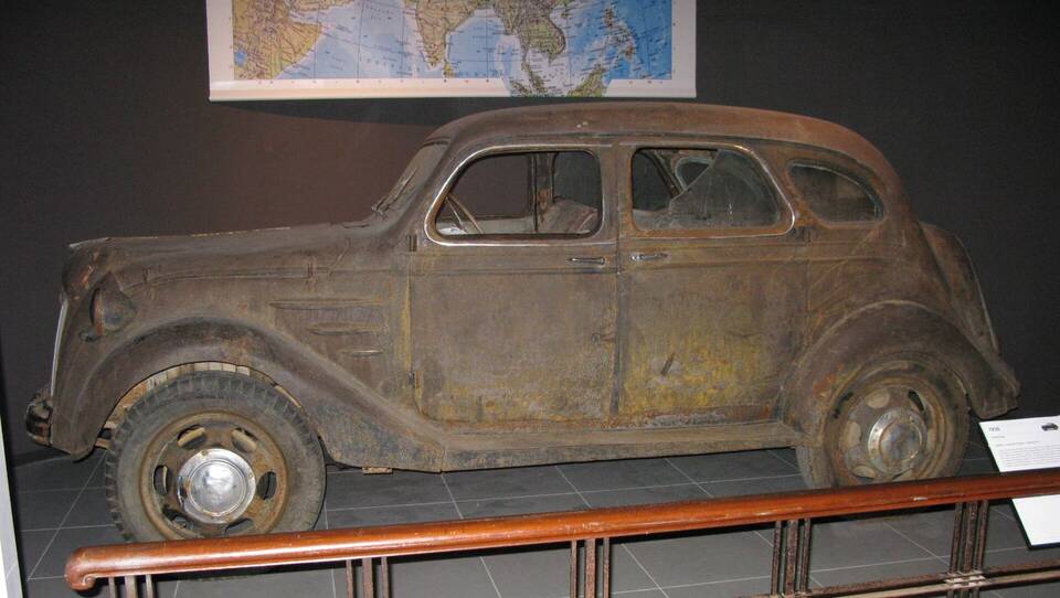exact-model-and-year-museum-survivor
