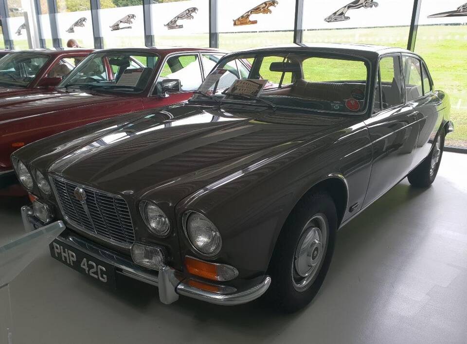 Exact 1968 4.2-litre Series 1 PHP 42G according to the file record.