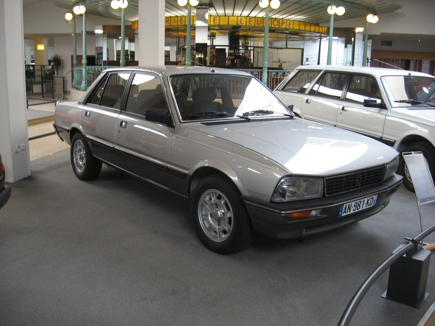 Exact Peugeot 505 GTI displayed at the Musée de l'Aventure Peugeot; Series 1 pre-restyle body