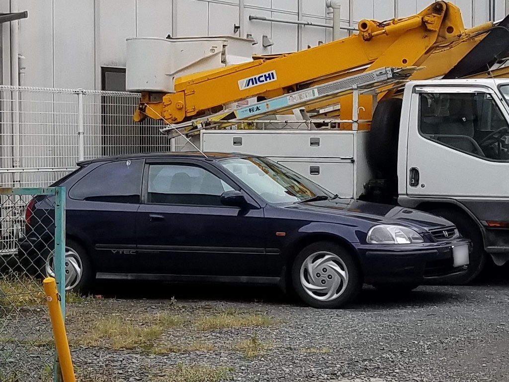 Early Honda Civic EK4 SiR three-door hatchback exterior
