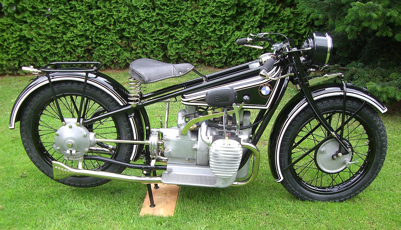 Representative BMW R 62 from the Volker Scherer collection. Exact specimen year and original market are not established.