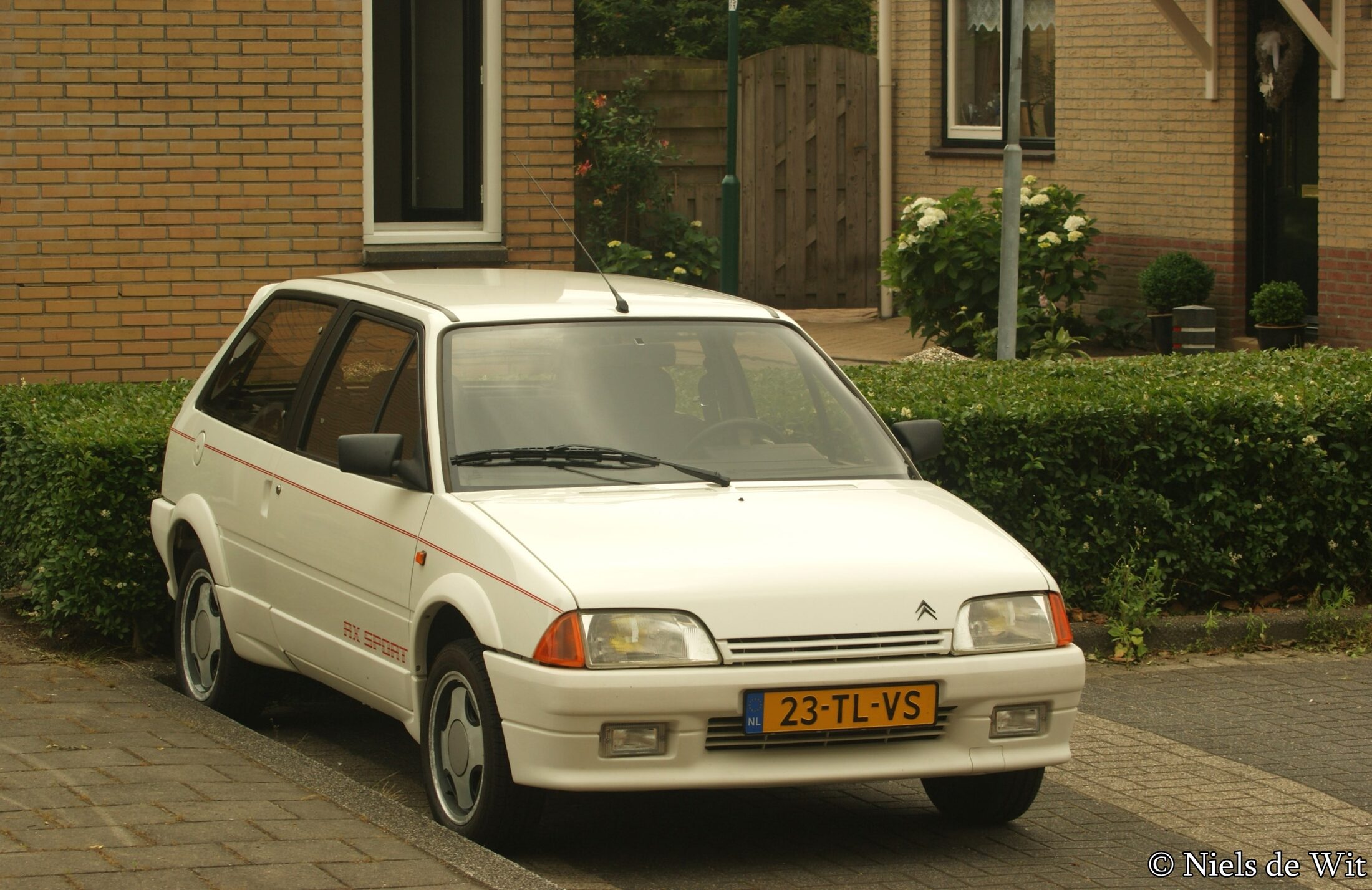 Exact AX Sport variant, but source identifies a 1988 car; first-series 1987 identity is not explicit.
