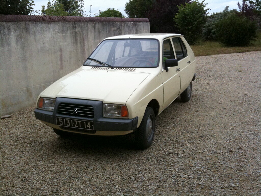 Same-year 1979 Citroën Visa family representative with a documented 652 cc engine; not verified as the 1,124 cc Super trim.