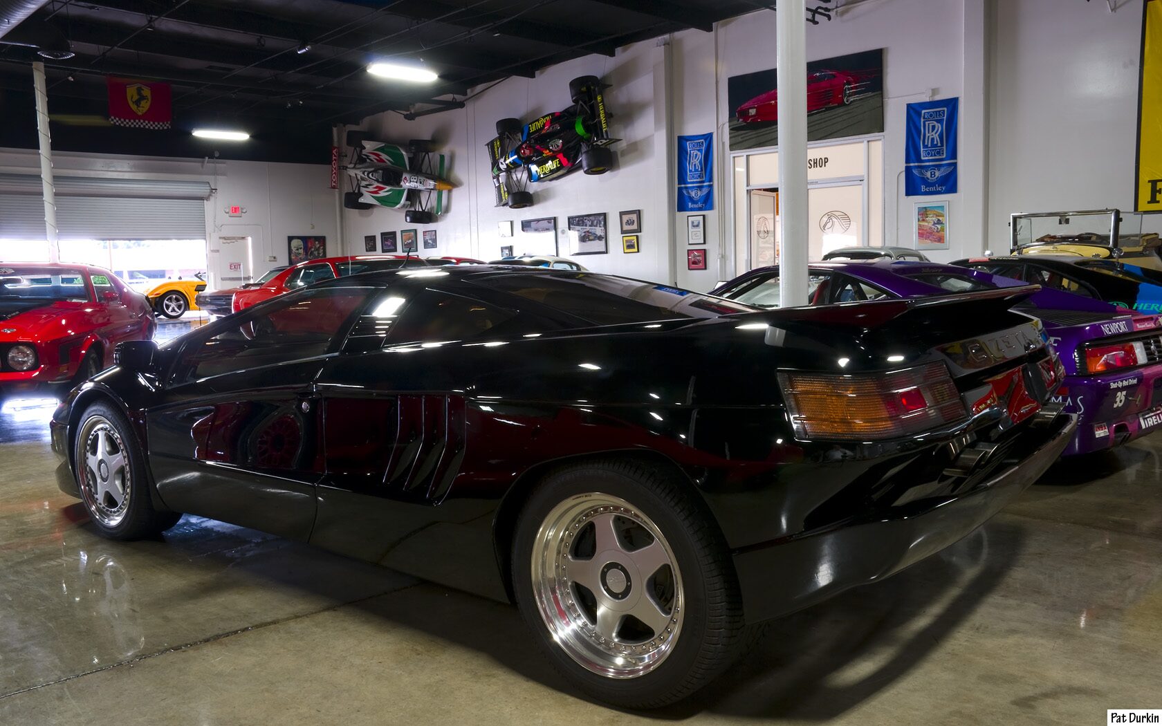 Commons identifies the Marconi Automotive Museum V16T but not its year. The museum describes its car as a 1991 V16T; production/customer-car status is therefore corroborated externally, while the Commons filename retains the historically loose Cizeta-Moroder wording.