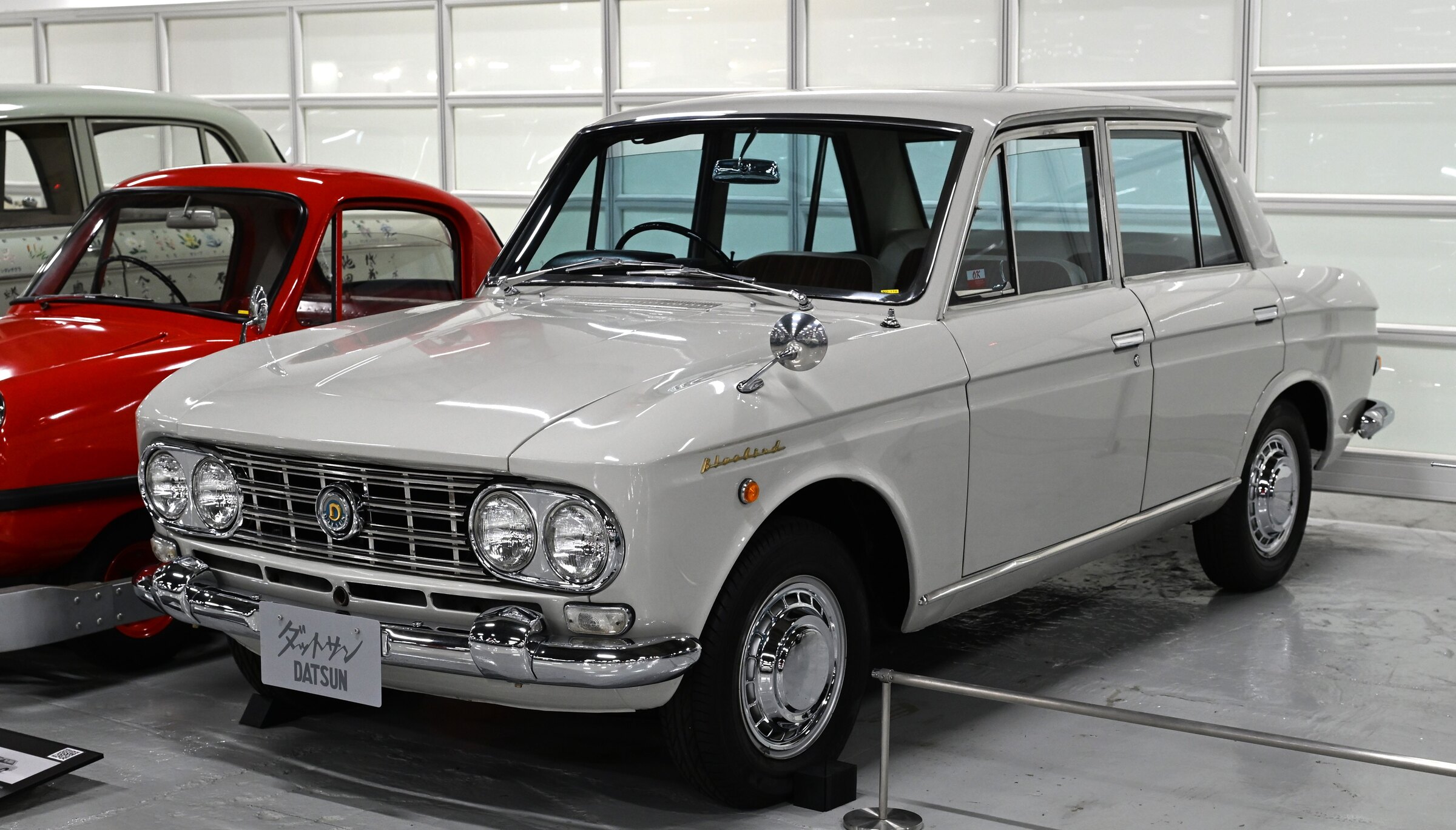 Representative early P410 1200 Deluxe four-door, documented as 1964 rather than the profile’s September 1963 launch specification; profile sources narrow the gearbox and launch identity.