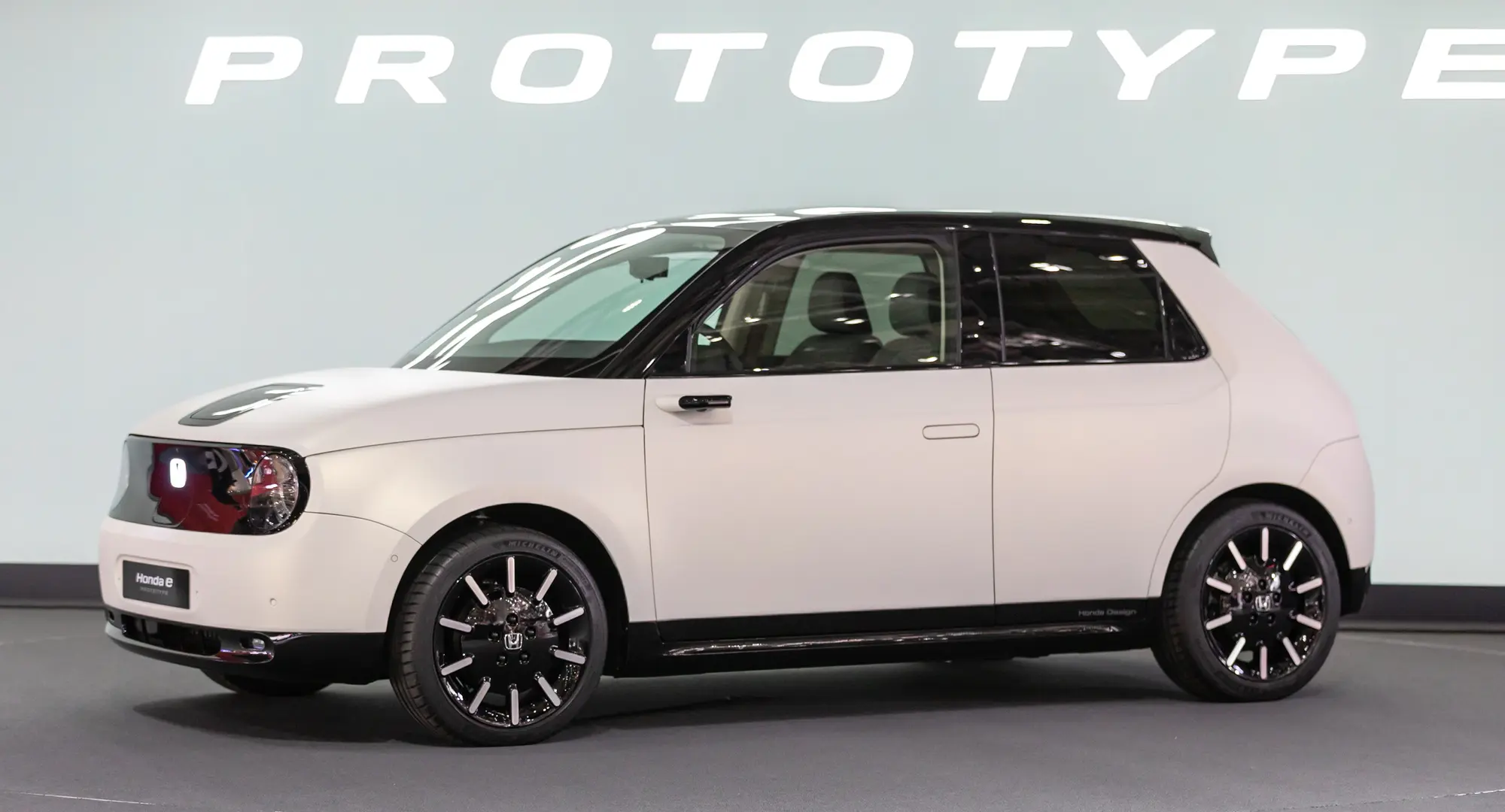 Exact 2019 Honda e Prototype shown at its Geneva event; the event, year and prototype status are documented by the file page.