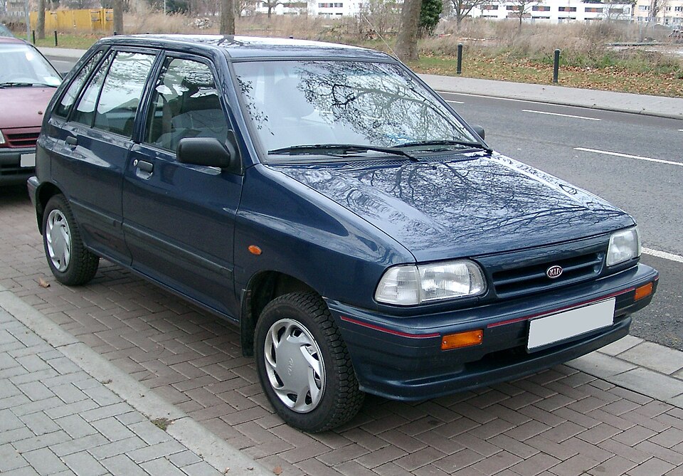 Representative later European-market first-generation Kia Pride three-door; not an exact 1987 Korean launch car.