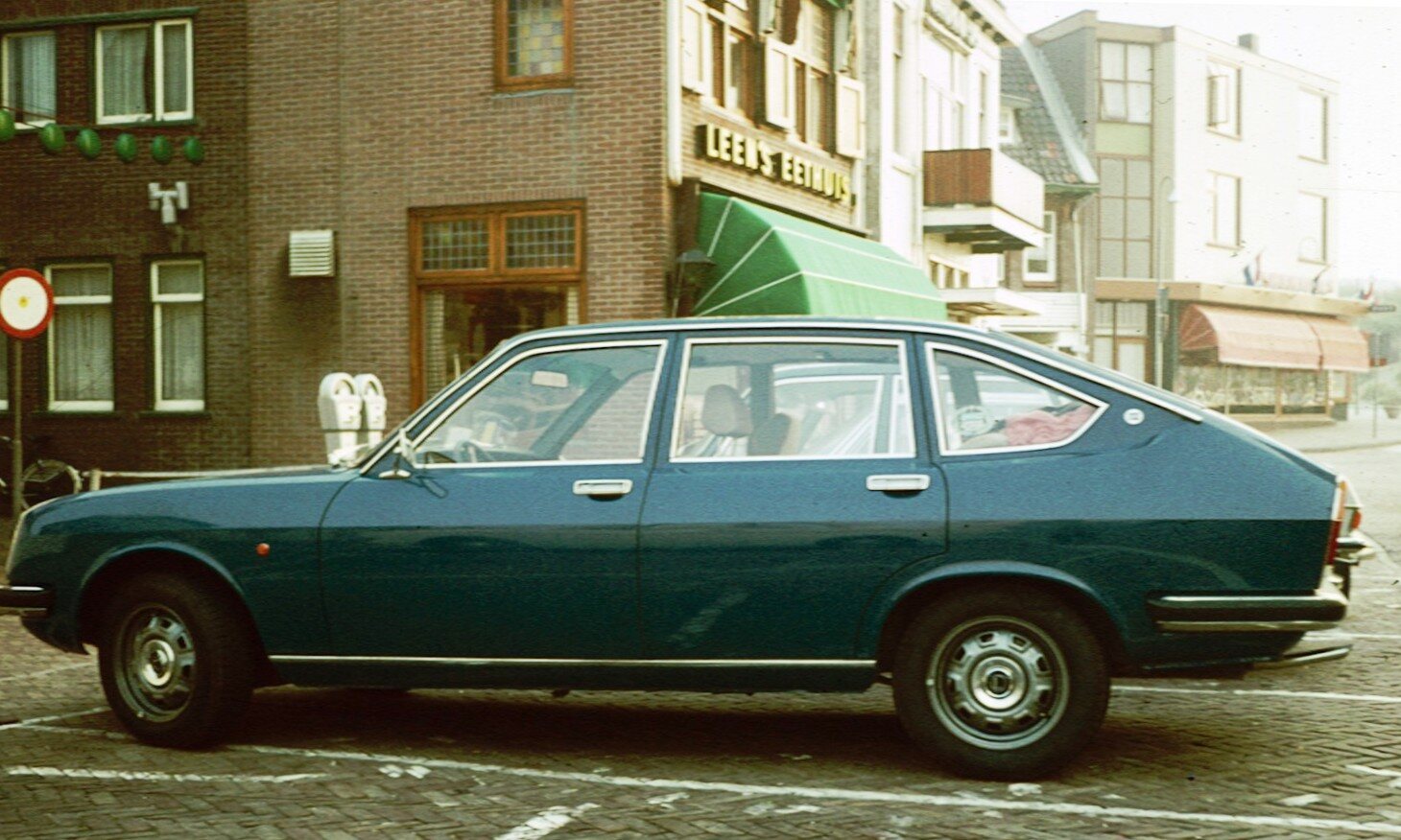 Representative 1973 first-series Beta; exact 1400 engine and Italian launch equipment are not established.