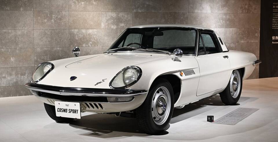 Exact 1967 110S L10A / Series I; documented UK-spec rather than Japanese-market