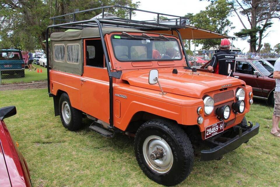 Commons identifies a 1970 Nissan 60 Series Patrol. It represents the same 60-series body family but is ten model years later than the profile's 1960 launch vehicle.