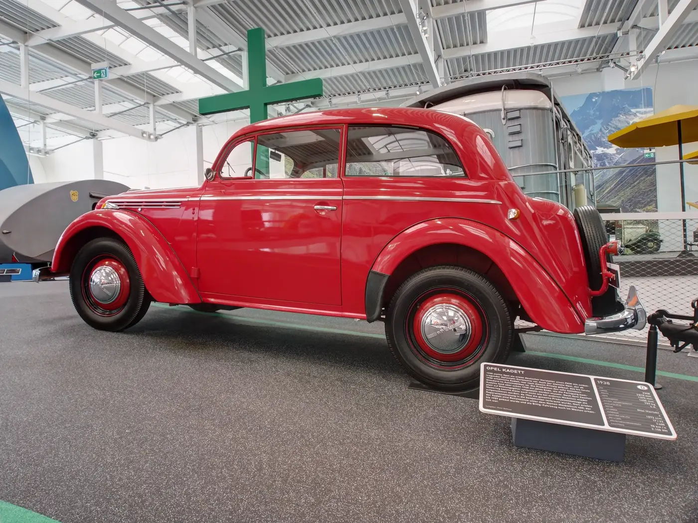 Exact 1938 Opel Kadett K38 body; the photographed placard supports model and year, but does not separately document the individual car's Spezial trim history.